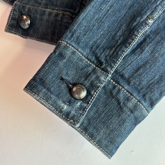 Code Bleu Women’s Med Embroidered Dark Wash Denim Button-Up Jean Jacket - Picture 6 of 14